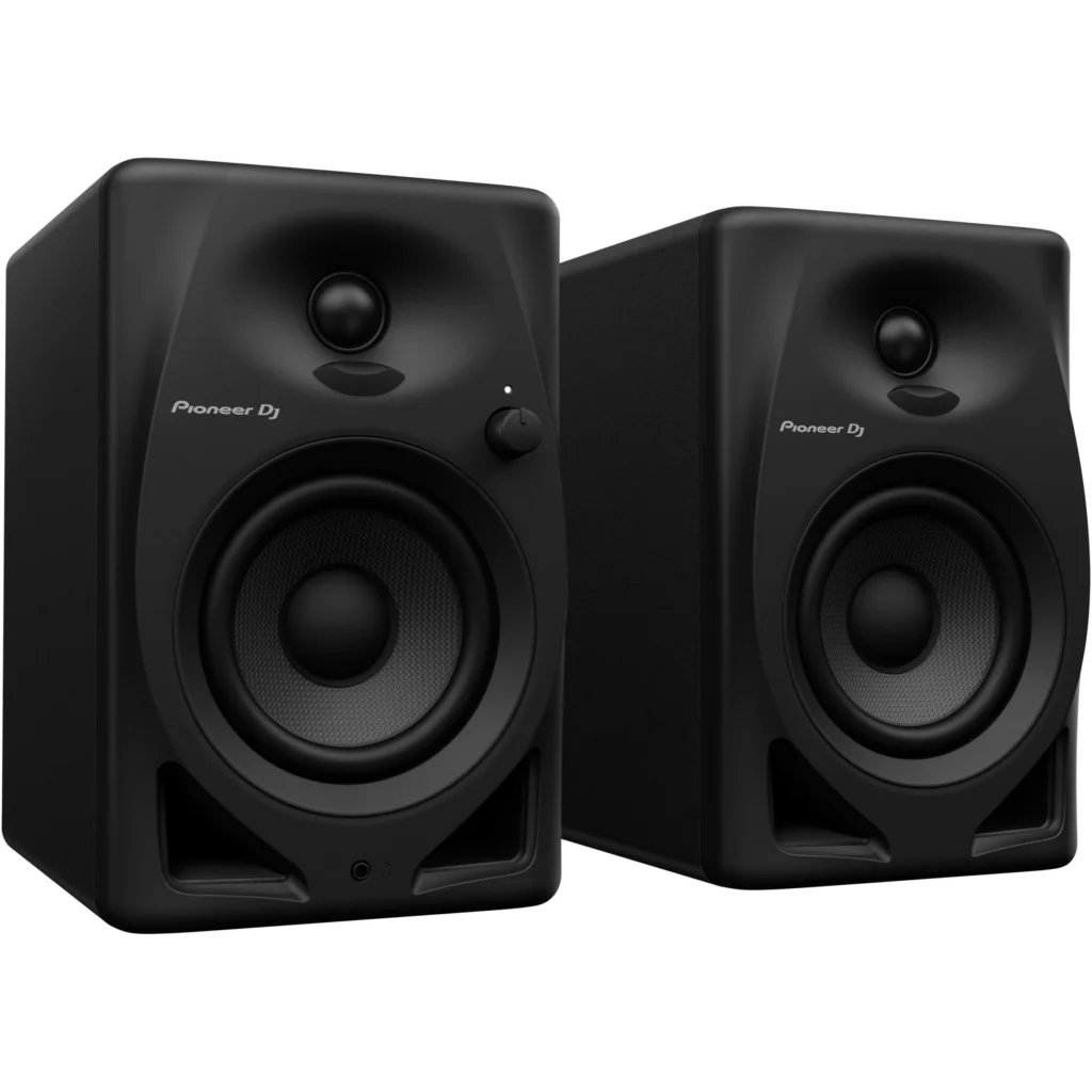 De Beste Studio Monitors Van 2024 Roundup Review   Pioneer 40D 1024x1024.webp